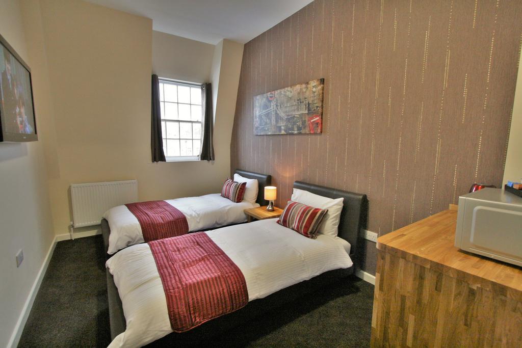 Central Hotel Gloucester By Roomsbooked Room photo